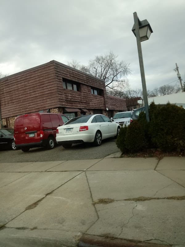 David's Auto Inc - EV repair in Minneapolis, Minnesota