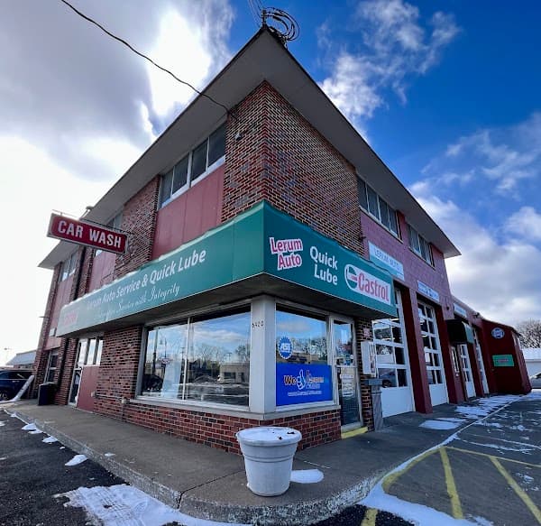 Lerum Auto - Richfield - EV repair in Richfield, Minnesota