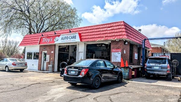 Troy's Corner Auto Care - EV repair in Minneapolis, Minnesota