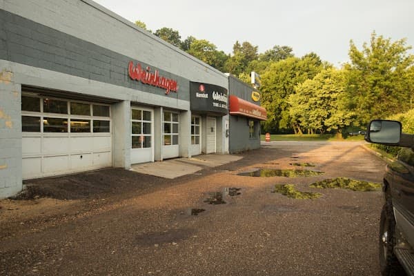 Weinhagen Tire & Auto - EV repair in Saint Paul, Minnesota